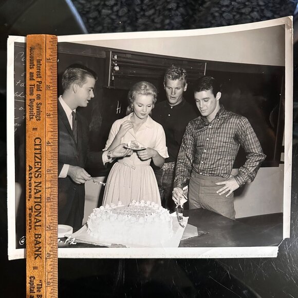 Tuesday Weld 16th Birthday Vintage Photo W/ Dick Clark Michael Callan & Tab Hunt - Picture 5 of 13